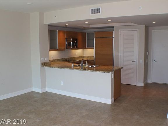 3rd image of 222 Karen Ave Unit 2404