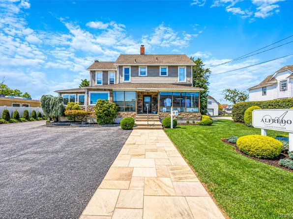 2904 Lincoln Avenue, Oceanside, NY 11572