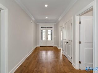 219 Lyndon Cove Rd, Huntsville, AL 35811