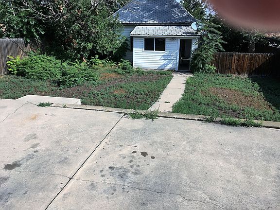 5th image of 1508 W Dakota Ave