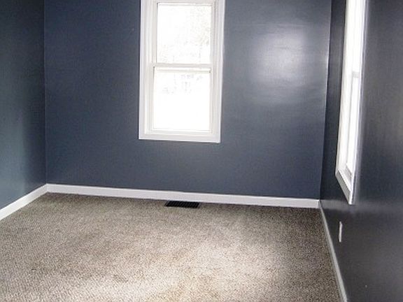 5th image of 3534 Andover Rd