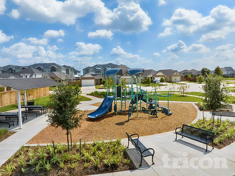 2359 Cohorn Trl — Photo 16