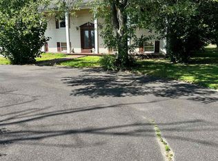 325 Gracetown Rd, Cape May Court House, NJ 08210