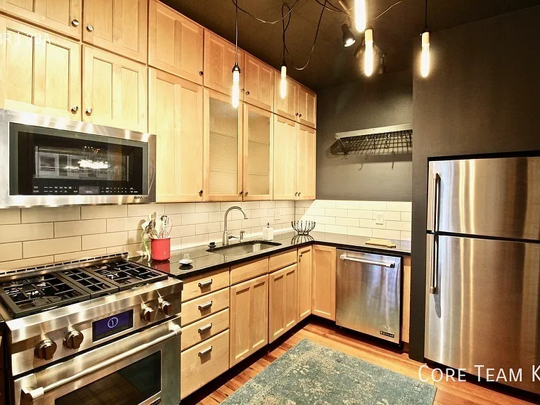 3813 Walnut St #3N — Photo 5