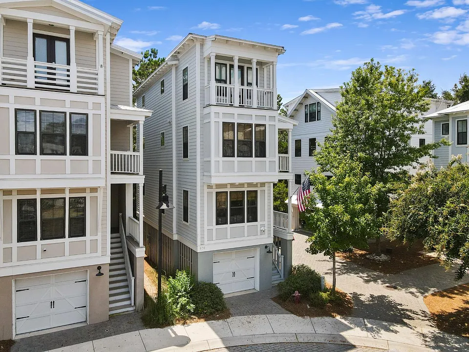 970 Key Colony Ct
