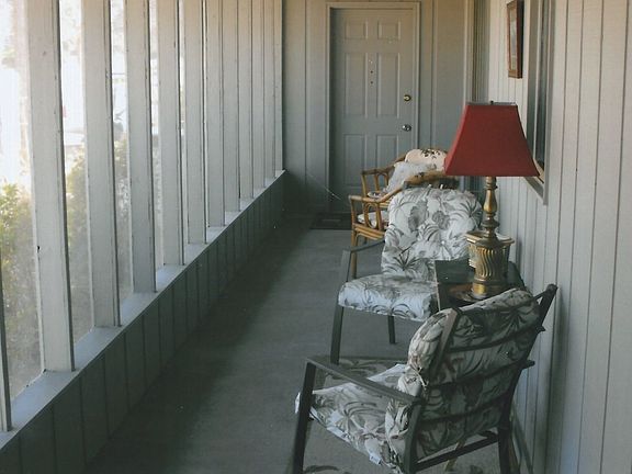 Screened in porch