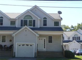 30 Water St APT 1, Attleboro, MA 02703