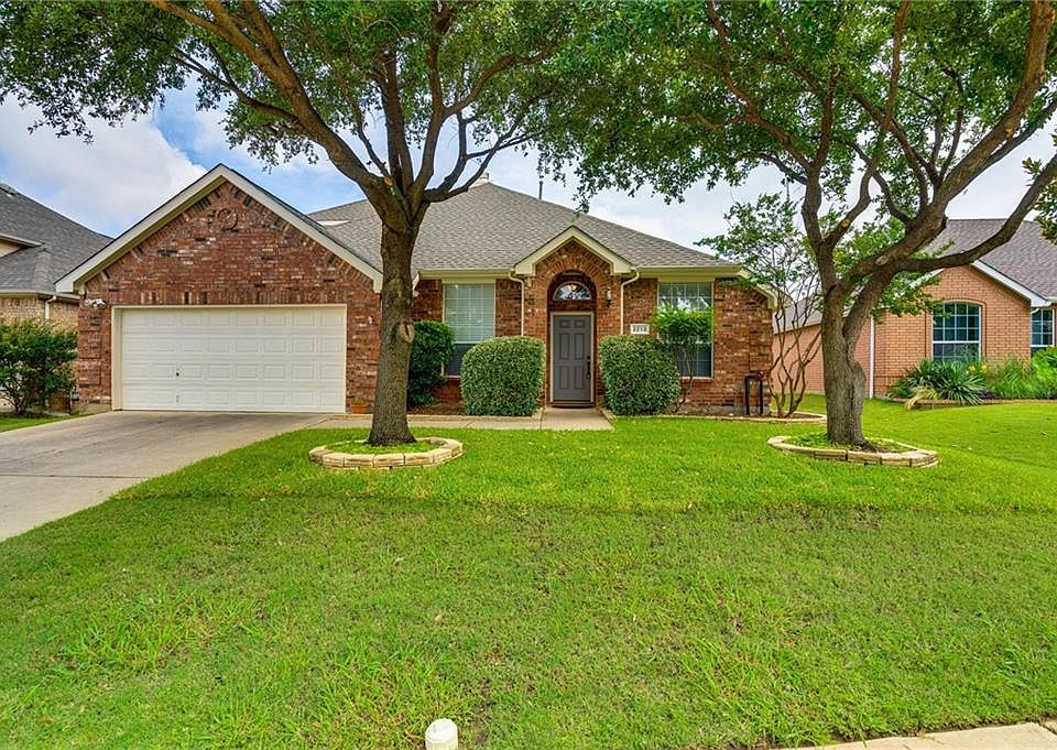 1st image of 2213 Geneva Cir