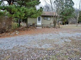 89 Dutchman Trl, Ozark, IL 62972