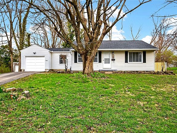 3rd image of 115 Eastdale Dr