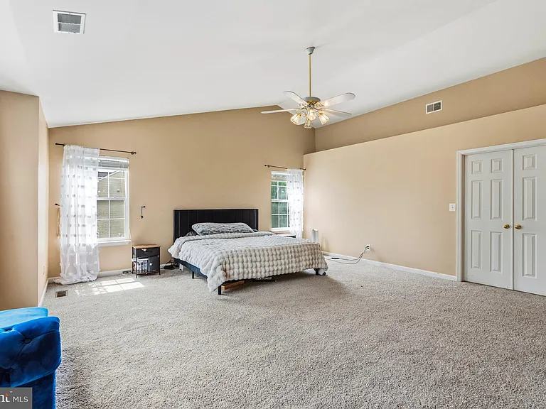 11117 Stainsby Ct — Photo 33