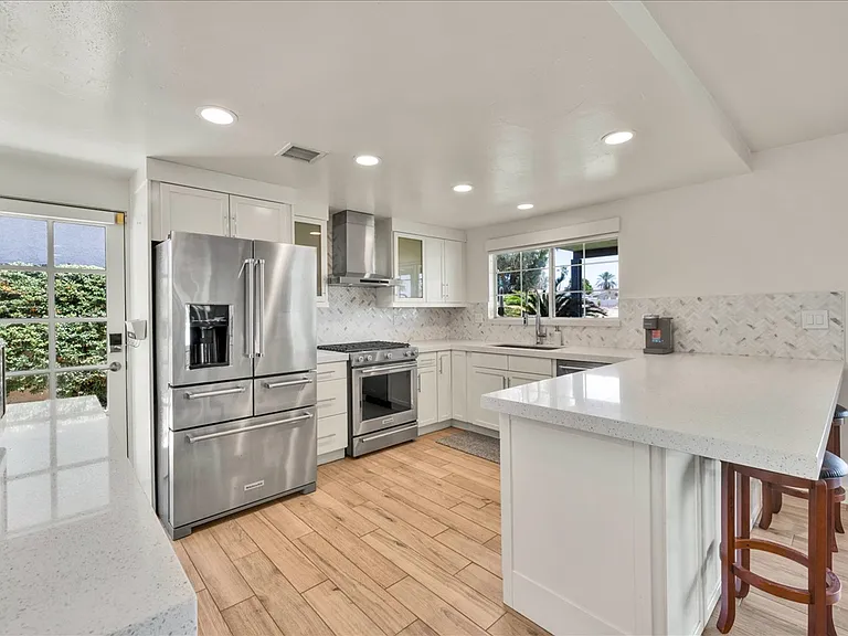 43660 Elkhorn Trl — Photo 14
