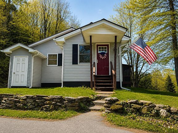 2nd image of 591 Sweet Hollow Road