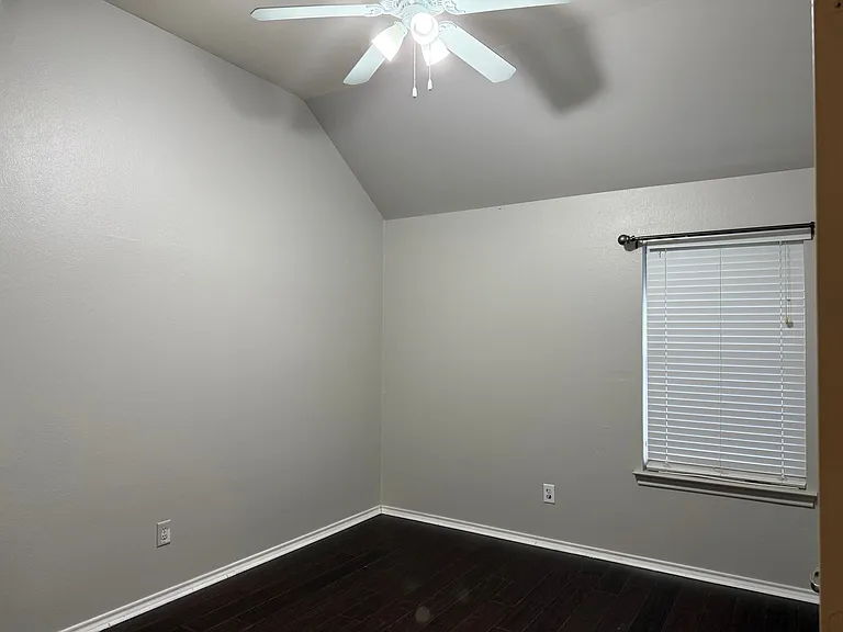 5827 Silver Sage Ln — Photo 16