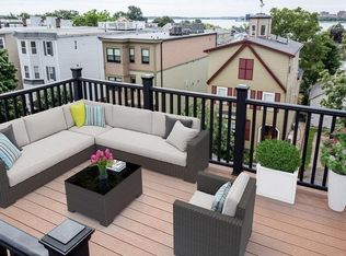 558 E 8th St #3, South Boston, MA 02127
