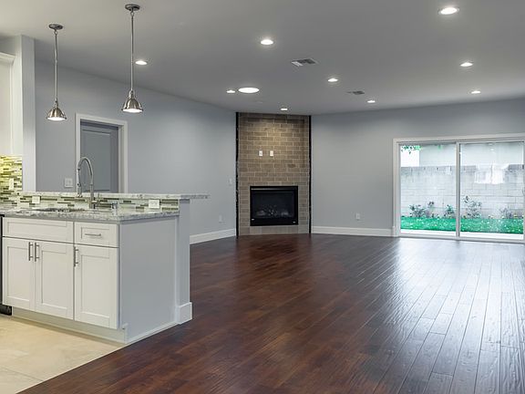 4th image of 6515 Satsuma Ave