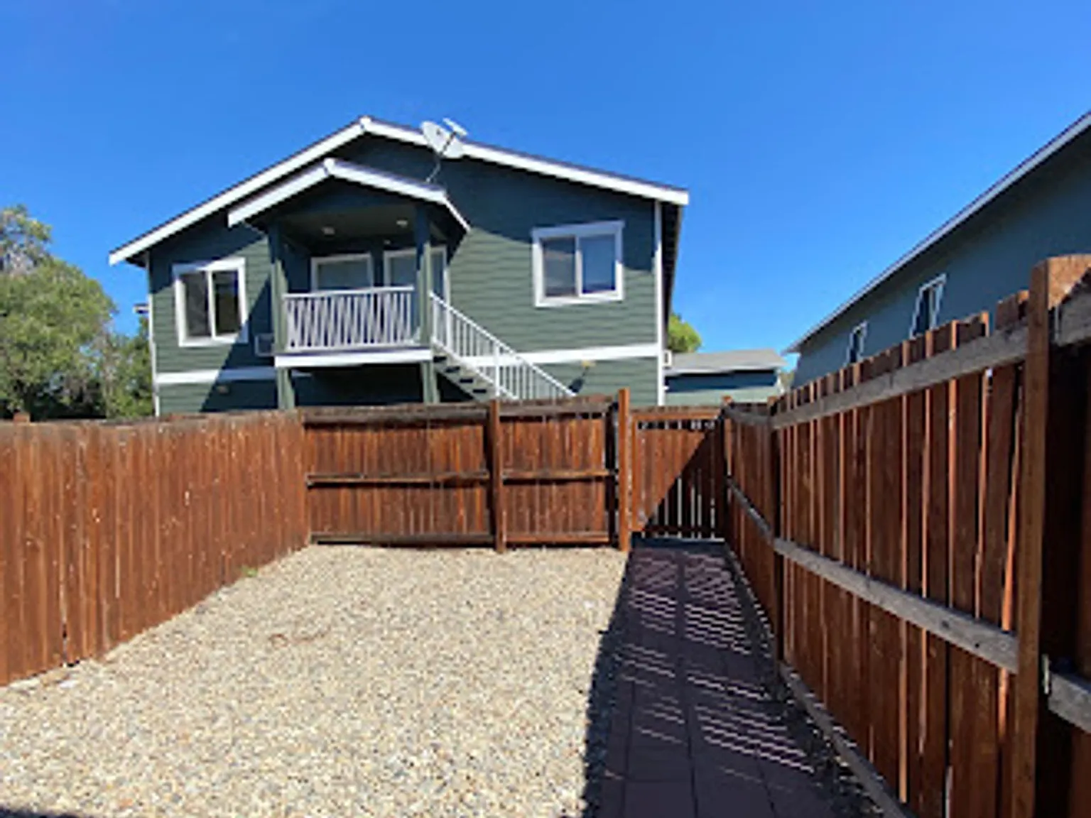 1516 N. Brook Ct. — Photo 1