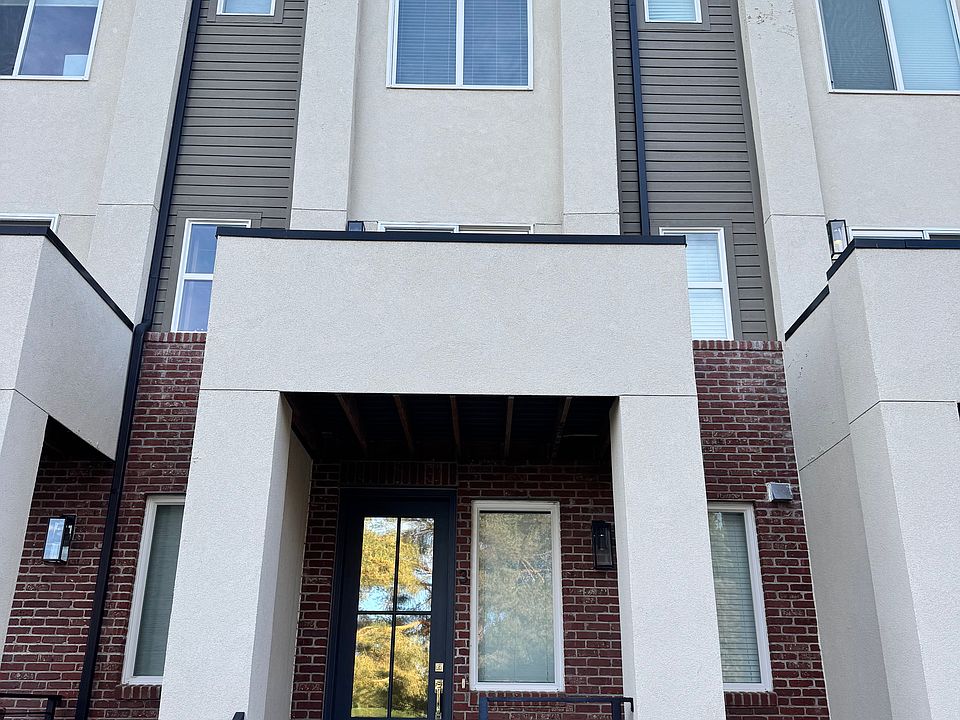 1st image of 3810 N Olive St #3