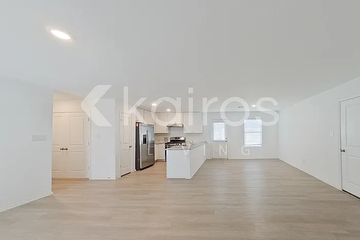 4105 Water Fall Cv — Photo 3