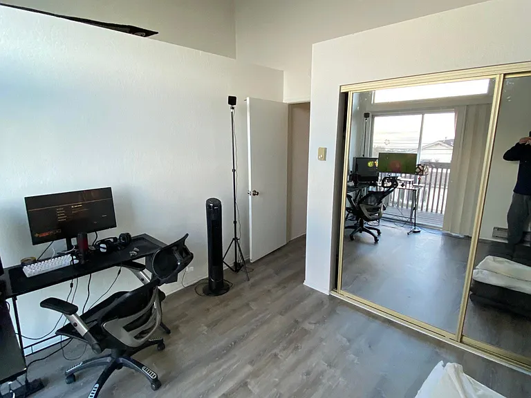 upstairs bedroom-storage loft