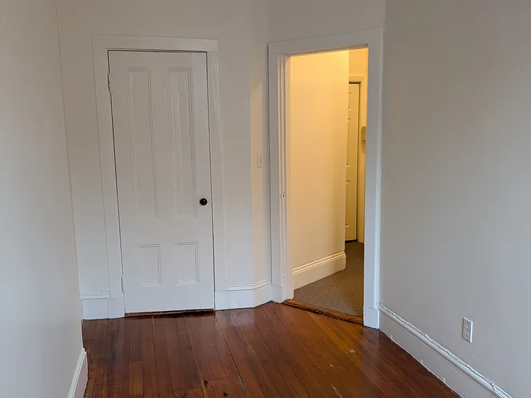 509 Columbus Ave #5 — Photo 15
