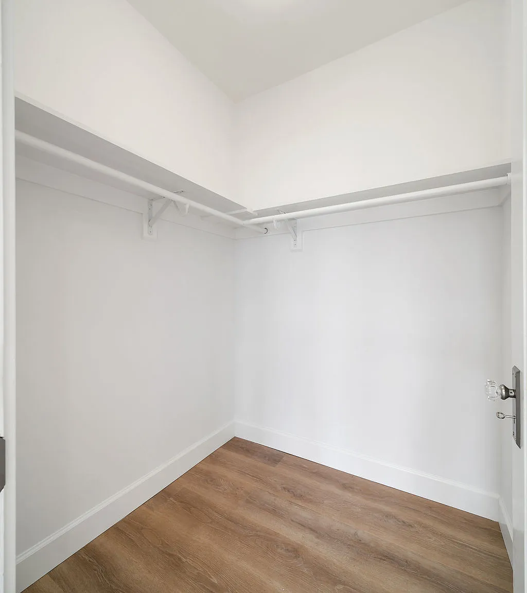400 28th Ave — Photo 4