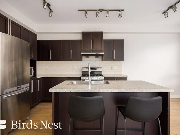1125 Kensal Pl #113, Coquitlam, BC V3B 0G3