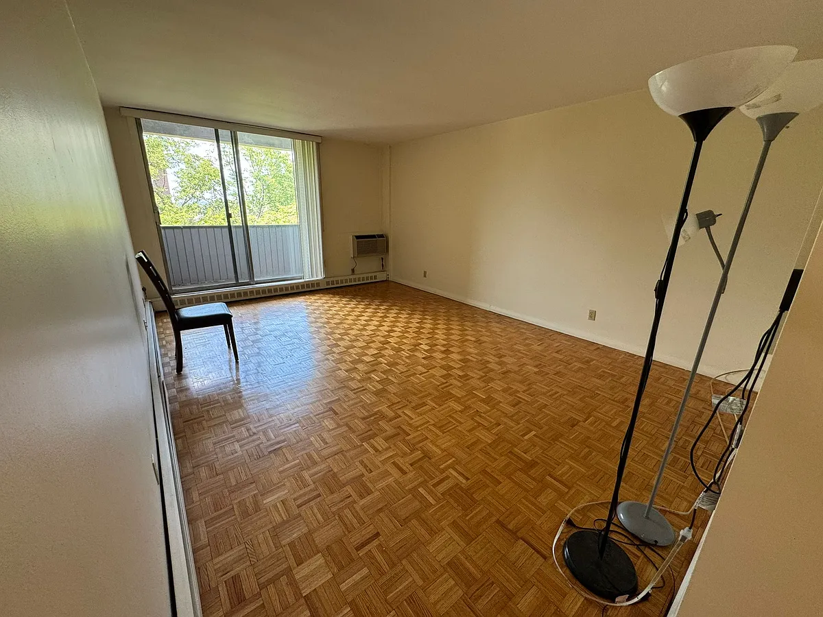 Building Photo - 1455 Commonwealth Ave #219