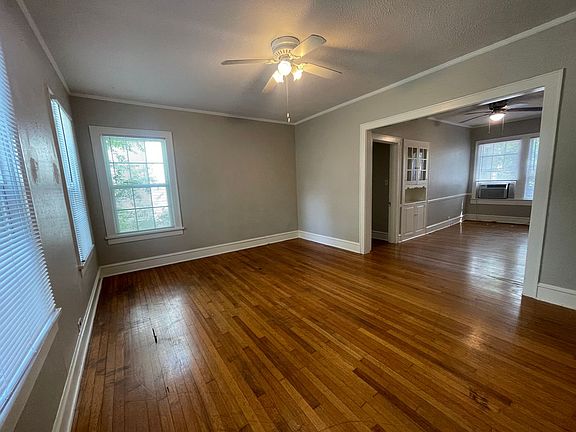 2nd image of 553 Gladstone Blvd APT A