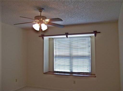 5th image of 13656 Teague Ln APT 70