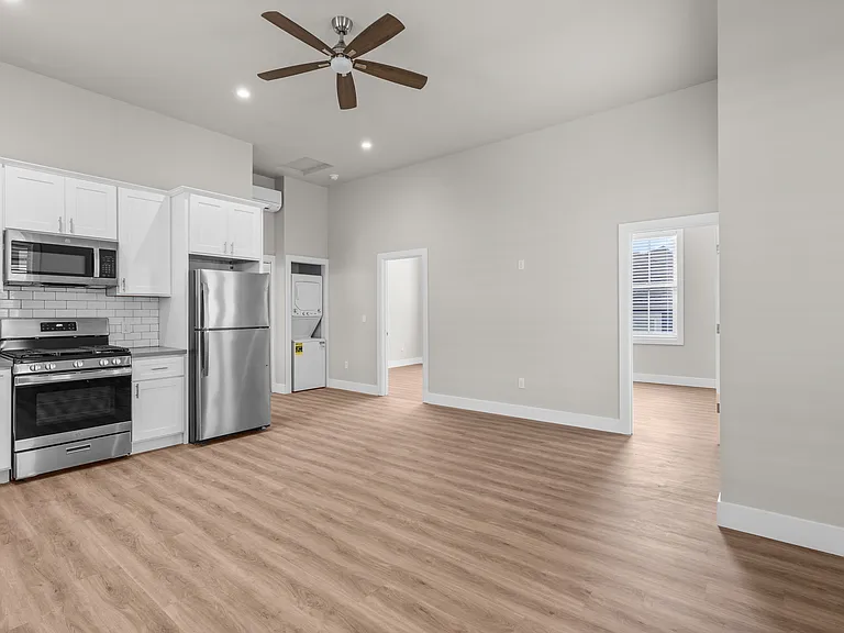 157 E G St #159 — Photo 6