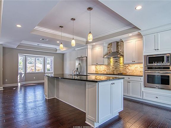 3rd image of 3 Beaver Ln