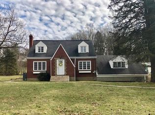 8162 Edwood Rd, Pittsburgh, PA 15237