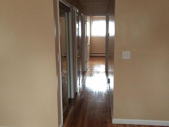4th image of 239 Prairie Dr