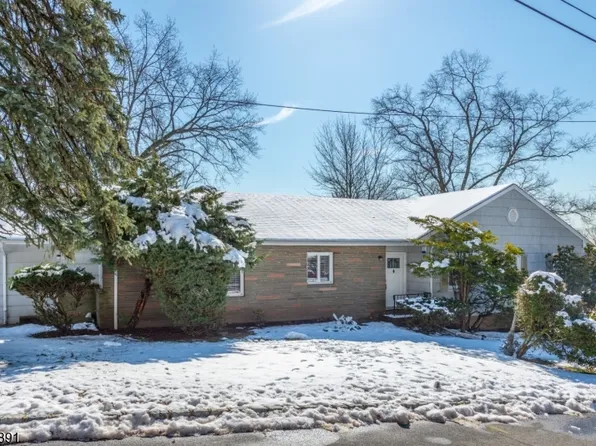 18 Devon Dr, West Orange, NJ 07052