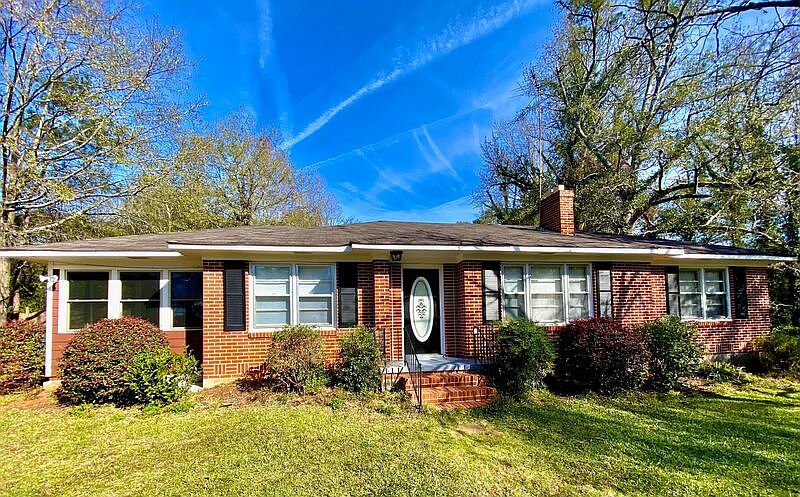 1st image of 3870 Hog Mountain Rd