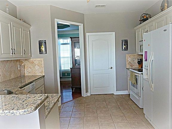4th image of 48 Apple Barrell Way