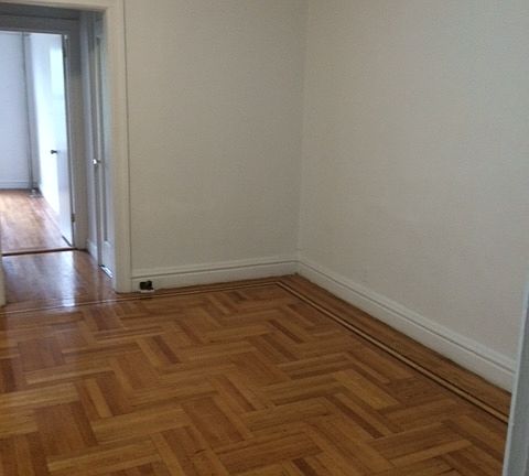 5th image of 157-11 Sanford Ave #Dd5