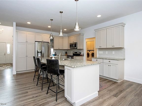 5th image of 2331 Deer Creek Cir