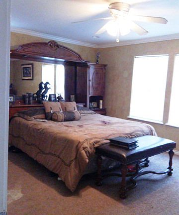 5th image of 729 Shannon Ave