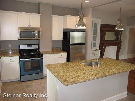 2nd image of 515 W Hutchinson Ave APT 1
