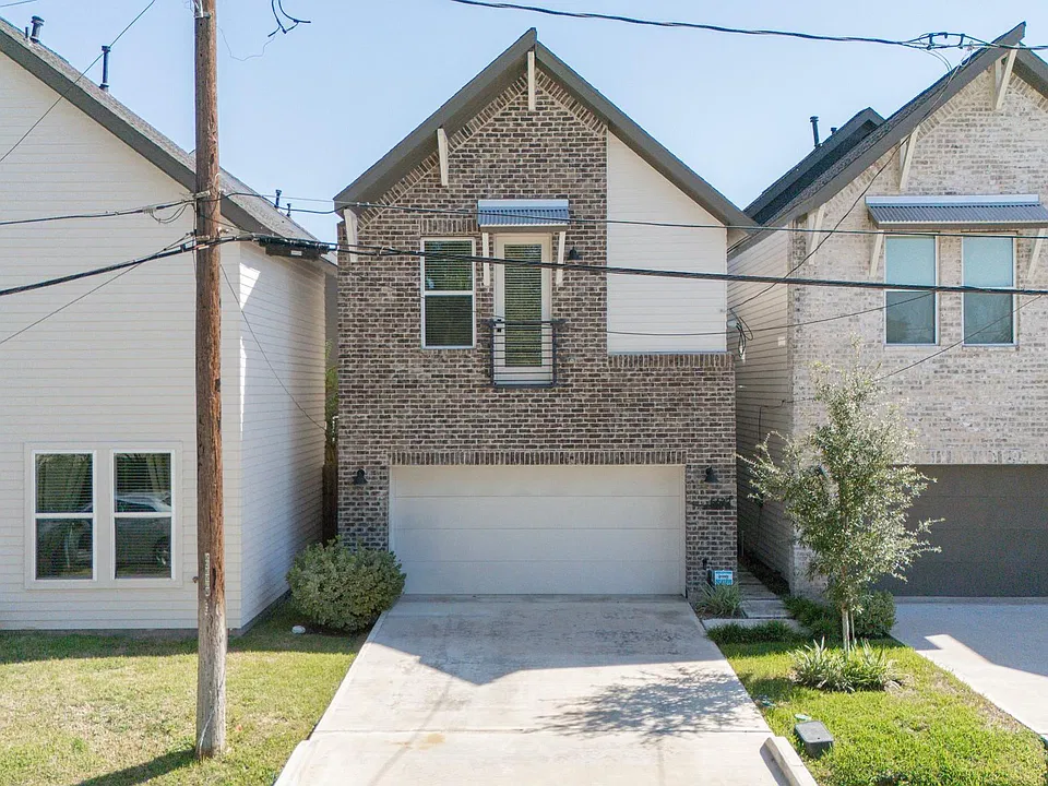 5632 Bertellis Ln