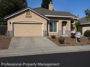 104 Cobble Ridge Dr, Folsom, CA 95630