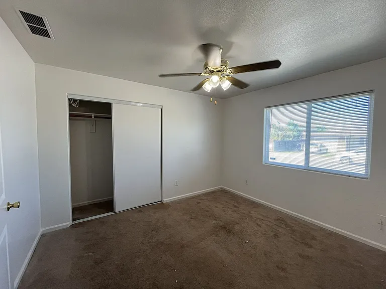 SAC T 1138 — Photo 11