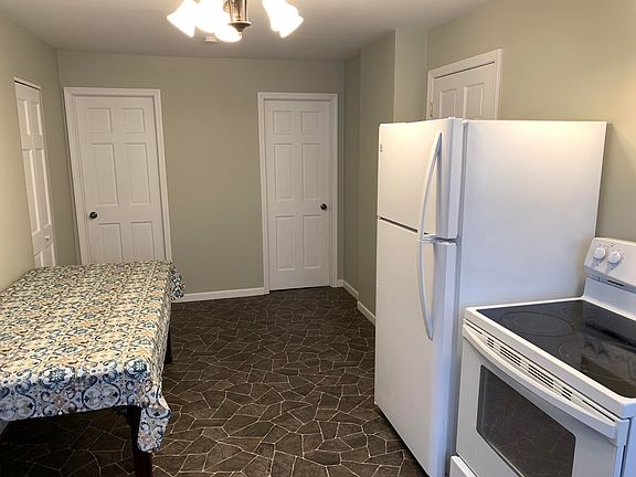5th image of 904 Q Ave