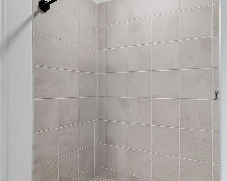 3856 Treasure Oak Way — Photo 19