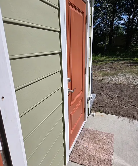 723 Mill St #1 — Photo 2