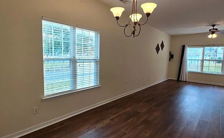 5472 Festival Ave — Photo 2