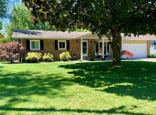 4612 Greenfield Dr, Bay City, MI