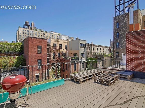 2nd image of 27 W 75th St APT B